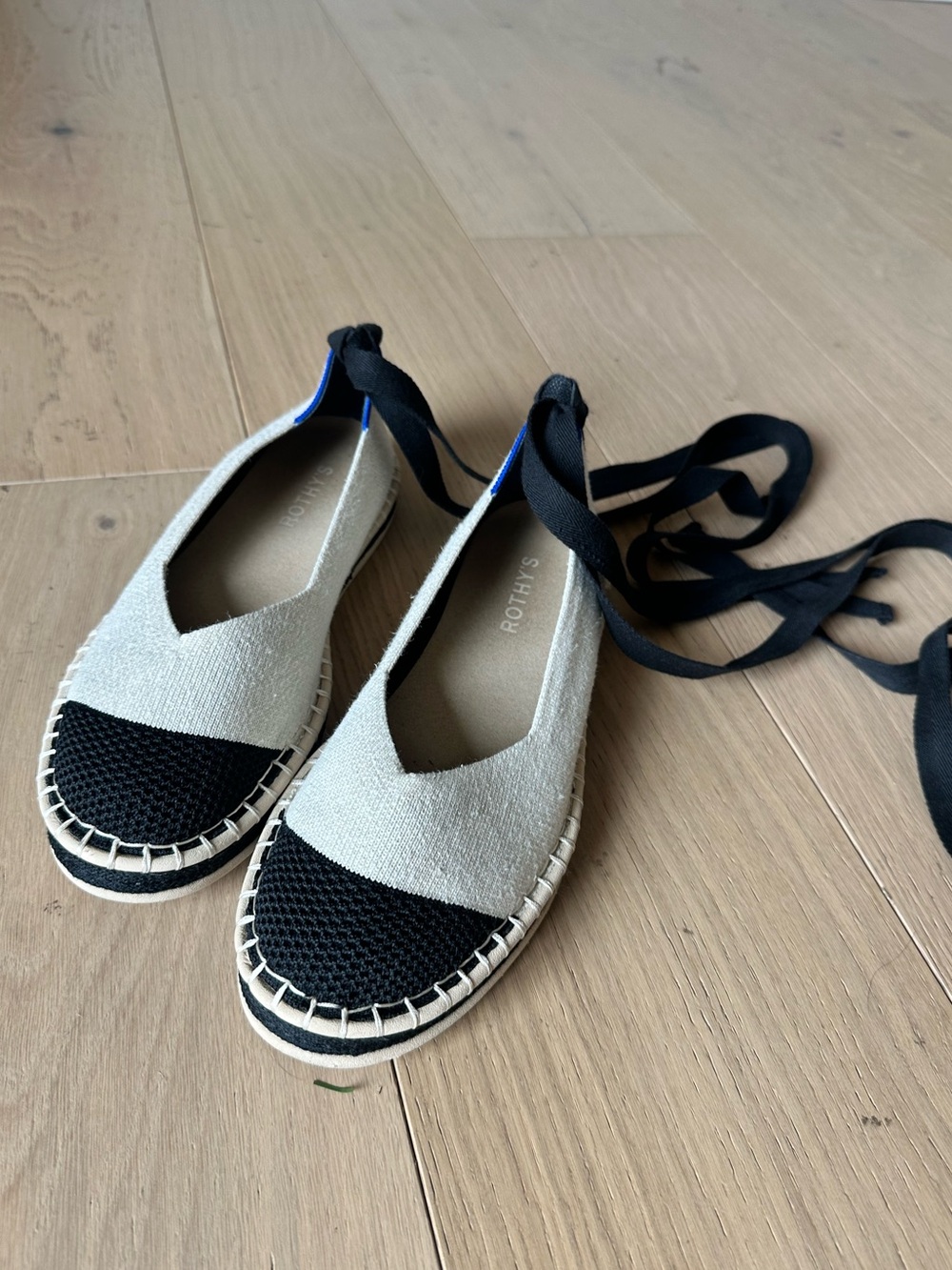 Rothy's Cream and Black Espadrille Tie-Back Flats size 8.5